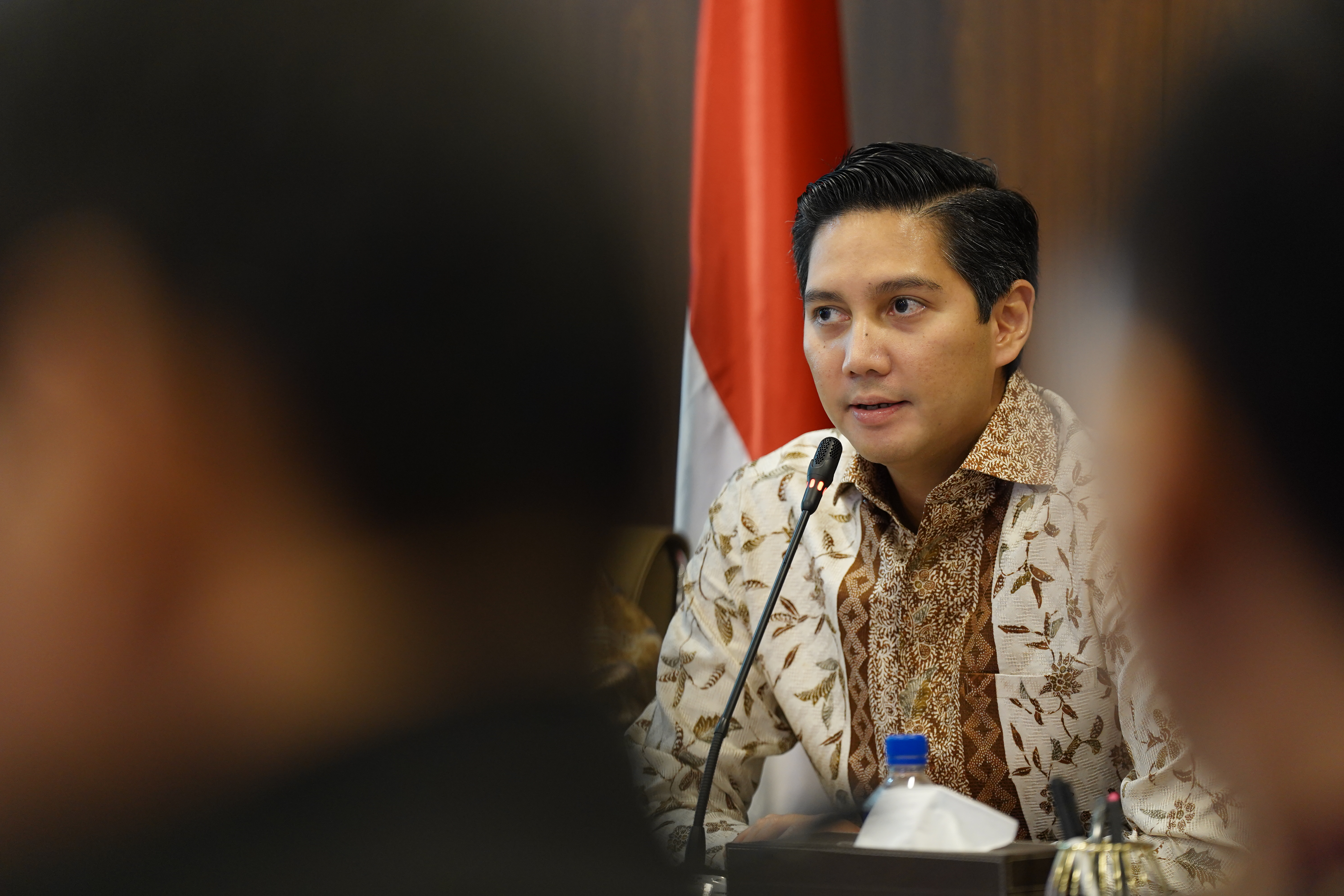 img-1